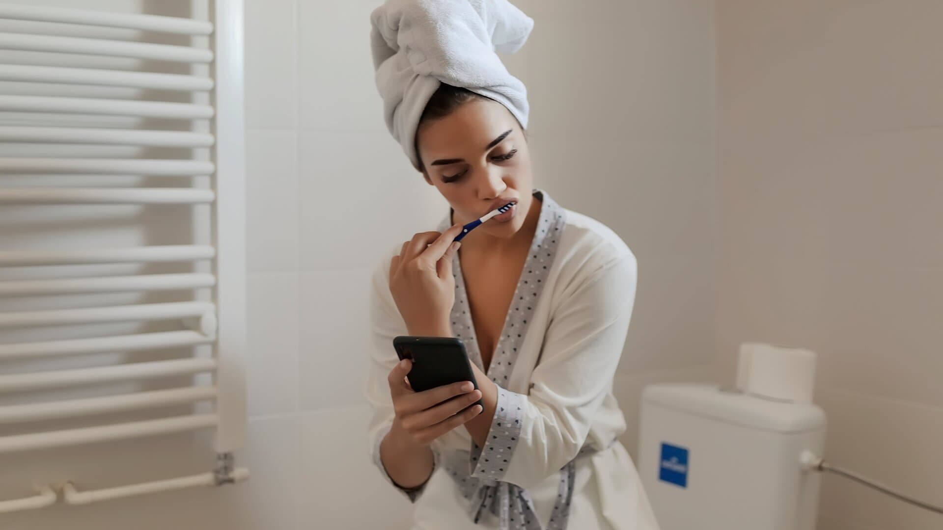 The Social S9E153 Using phones in the bathroom