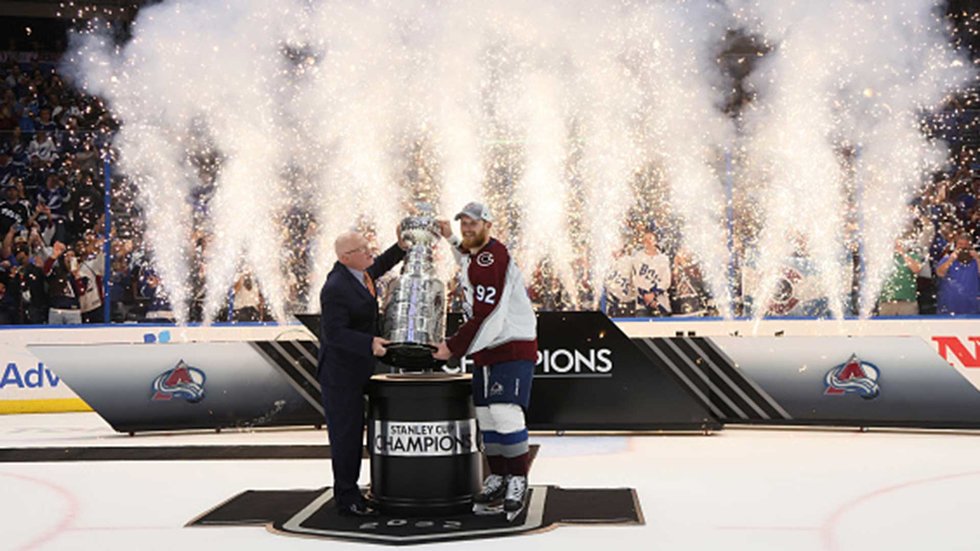 Must See: Avalanche capture the Stanley Cup