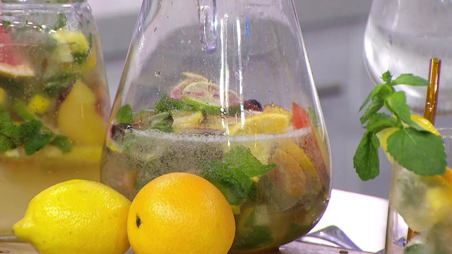 CTV Your Morning S6E240 Refreshing frozen wine recipes