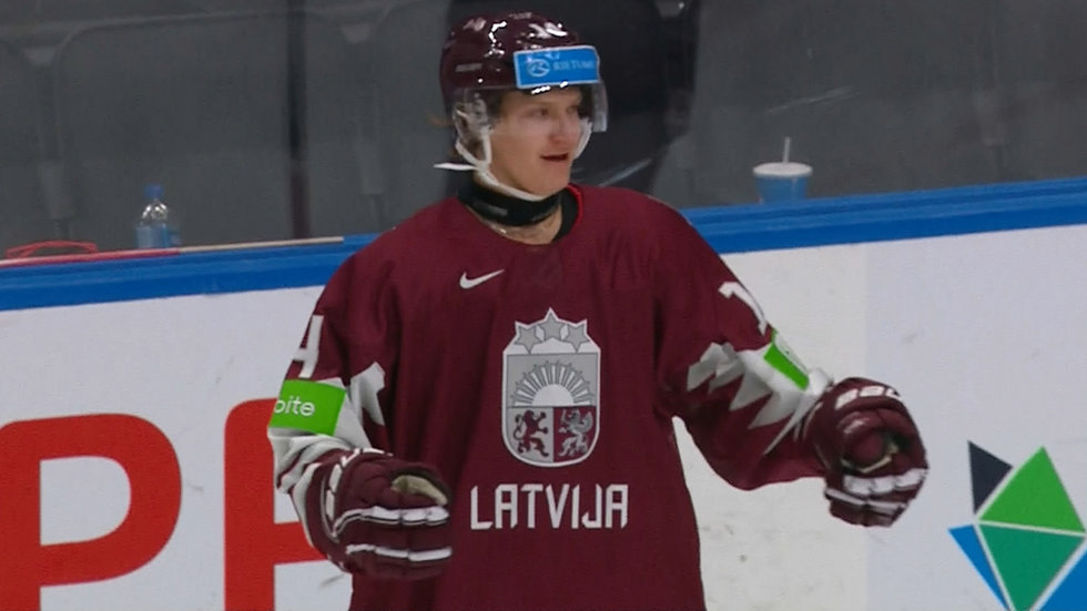 Darzins roofs a shot past Cossa to tie things up for Latvia