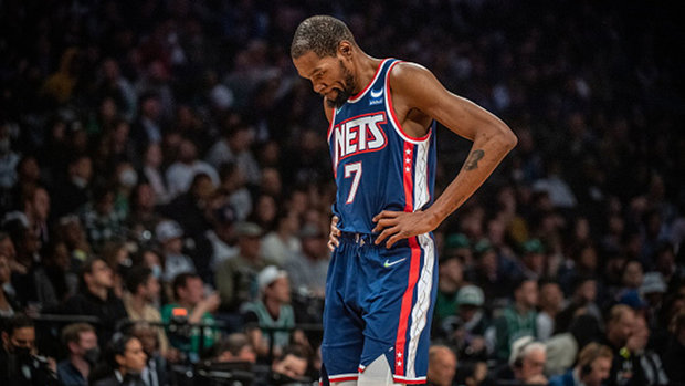 Williams to the Nets: Don't let KD muscle you to a decision