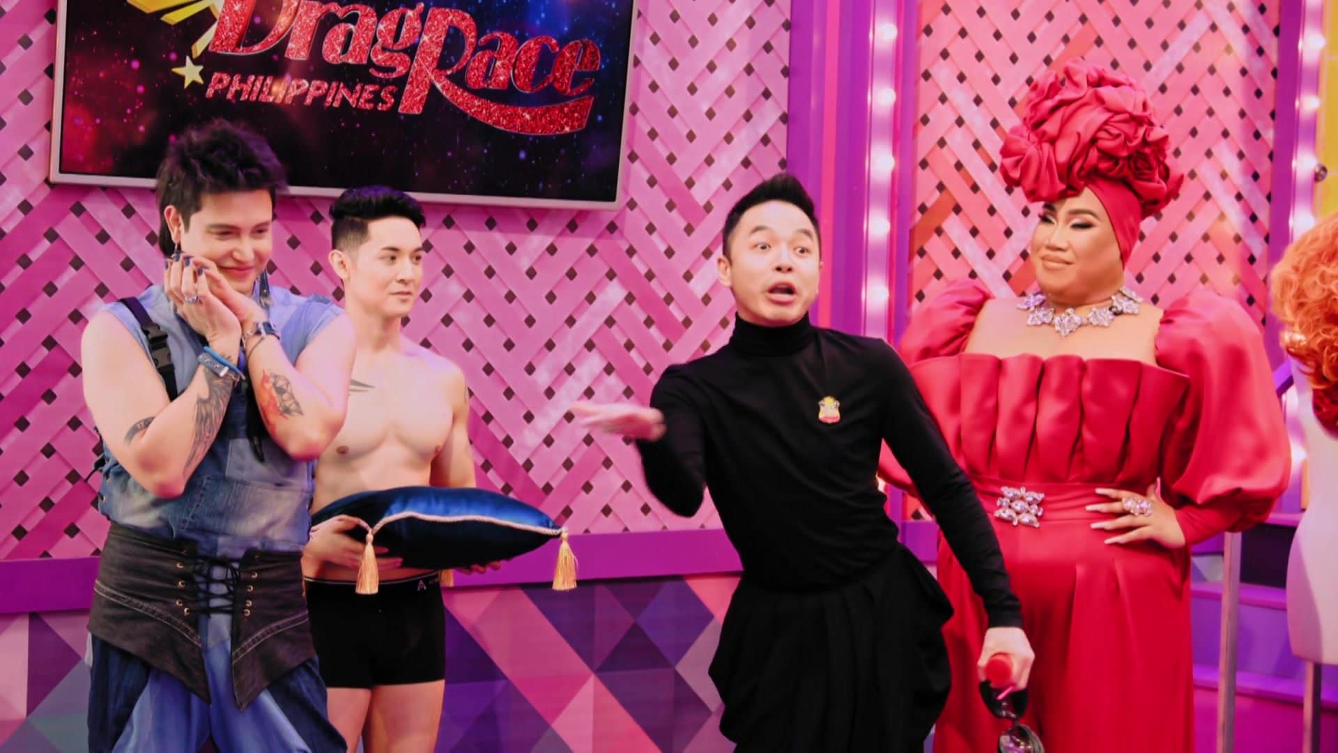 Drag Race Philippines S1 E8 Twinning Crave