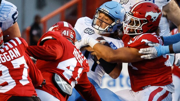 Stampeders eliminate Roughriders from playoff contention with road victory