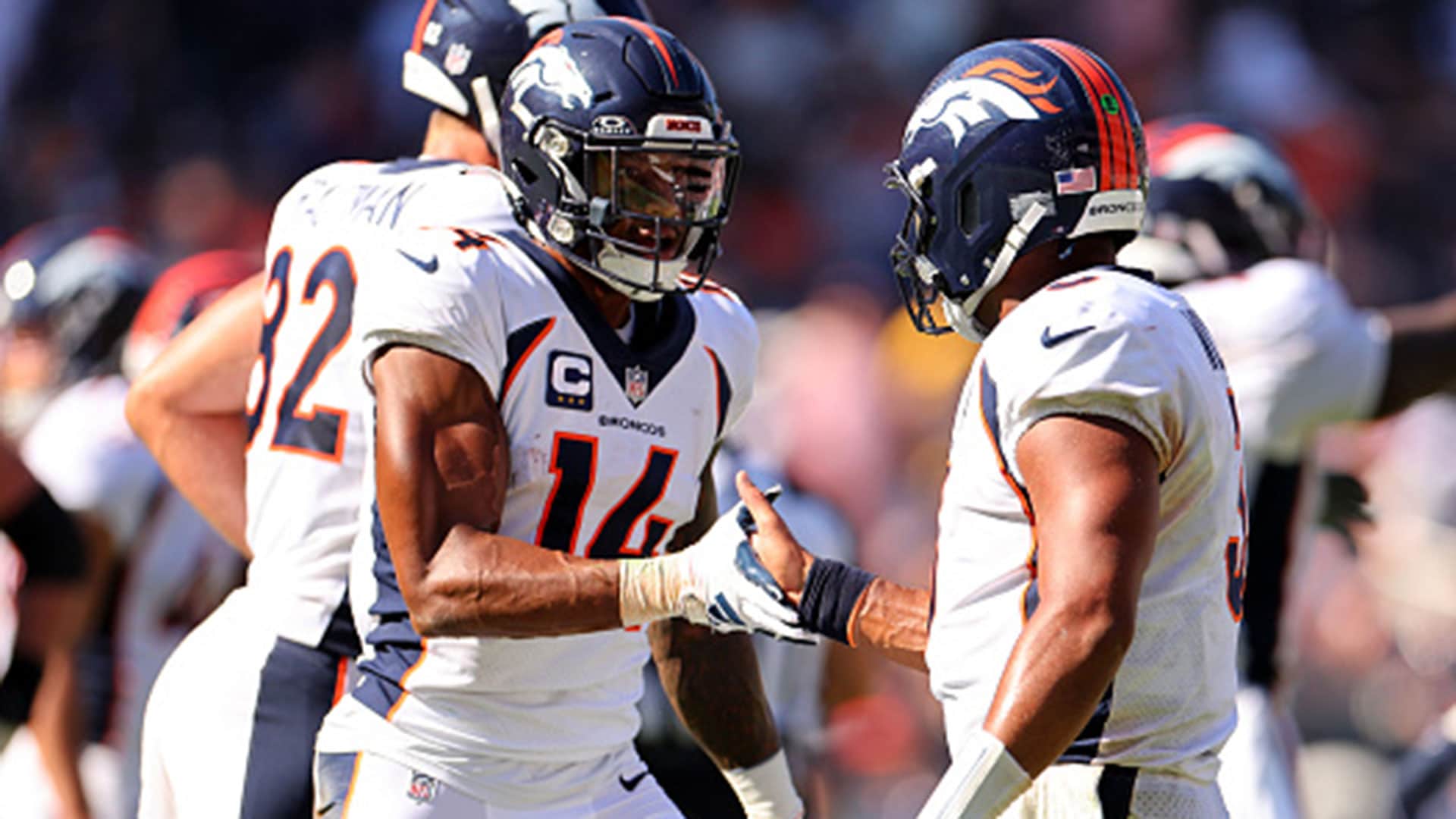 Russell Wilson throws three TDs, Denver Broncos rally from 21 down