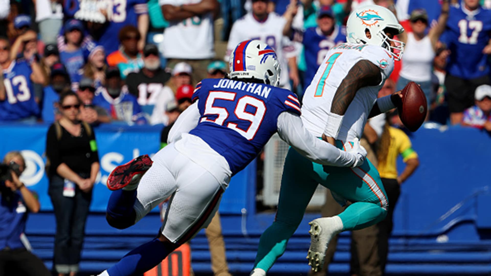 Bills rout division rival Dolphins 48-20