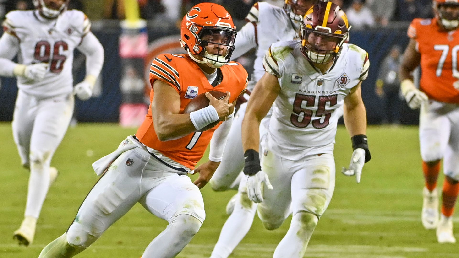 Chicago Bears battle Washington Commanders to kick off Week 5 NFL slate on  TSN, TSN+