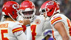 Isiah Pacheco helps Chiefs outlast surprising Jets in tough road win