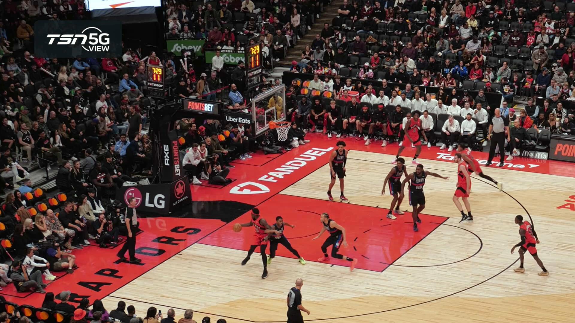 TSN 5G View: Siakam makes the sweet spin move to get the open bucket