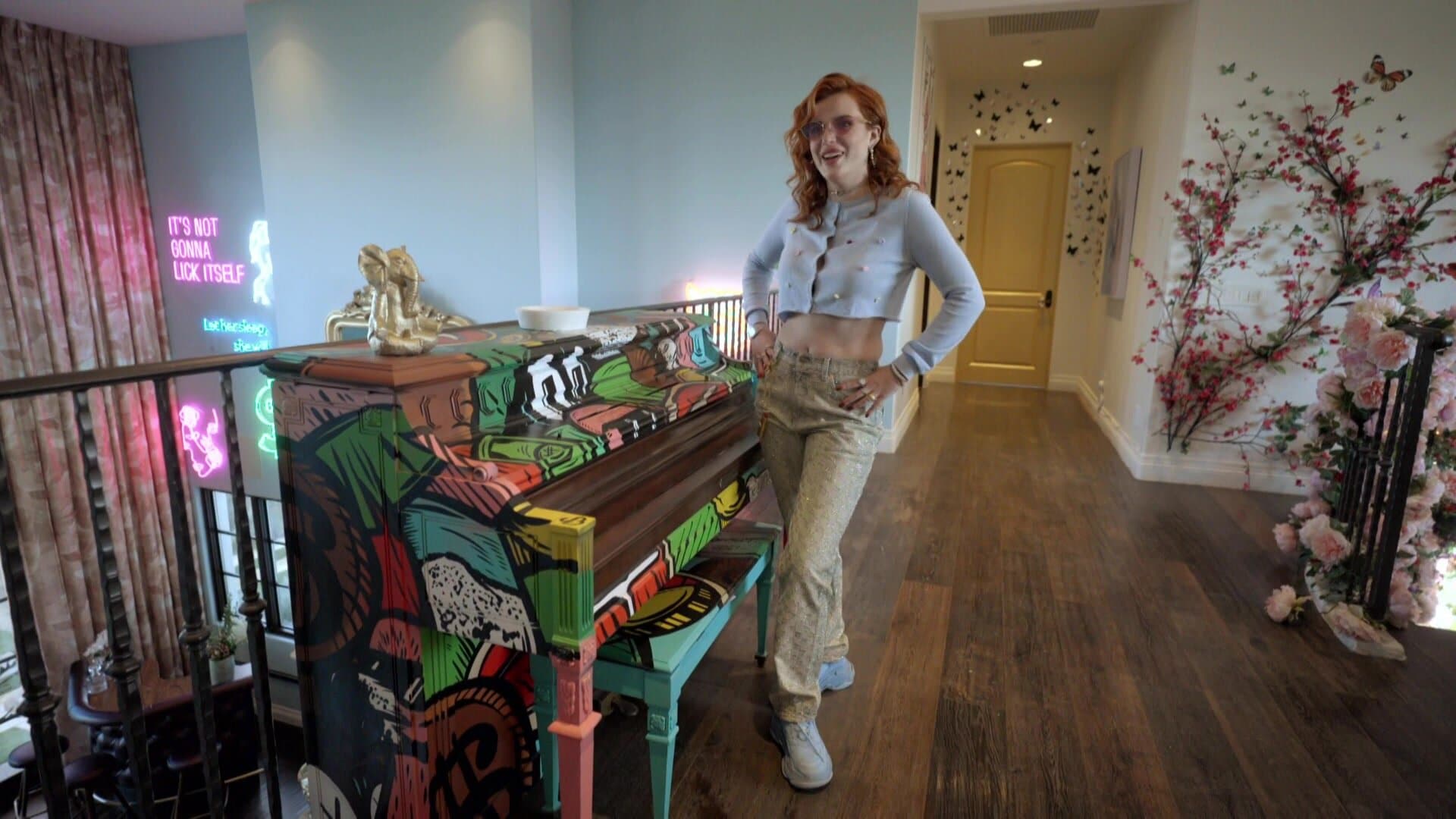 Cribs S19E15 Shanina Shaik / Bella Thorne / Brian Kelley