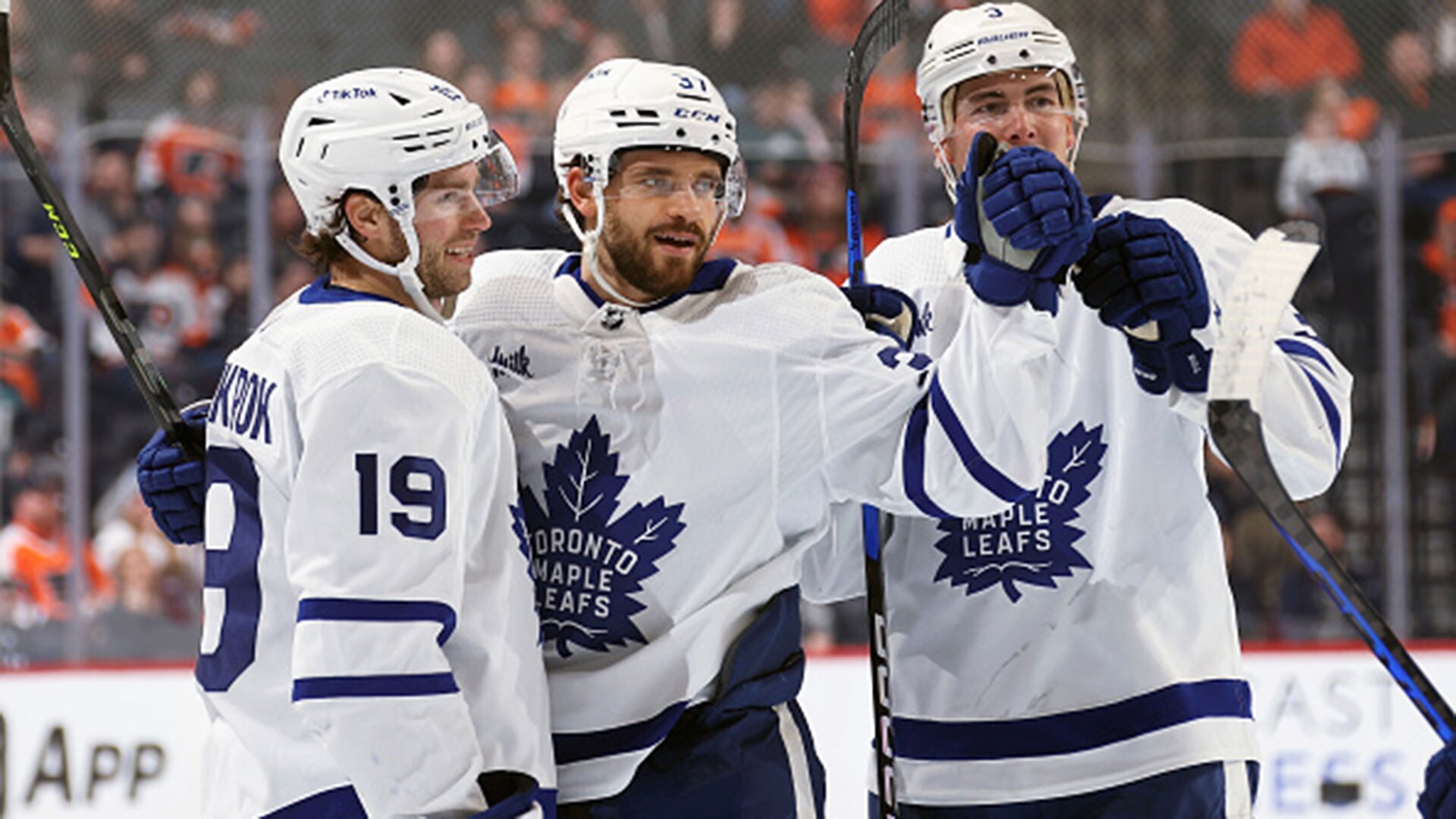 Unlikely scorers steal the show to help Maple Leafs sweep weekend back ...