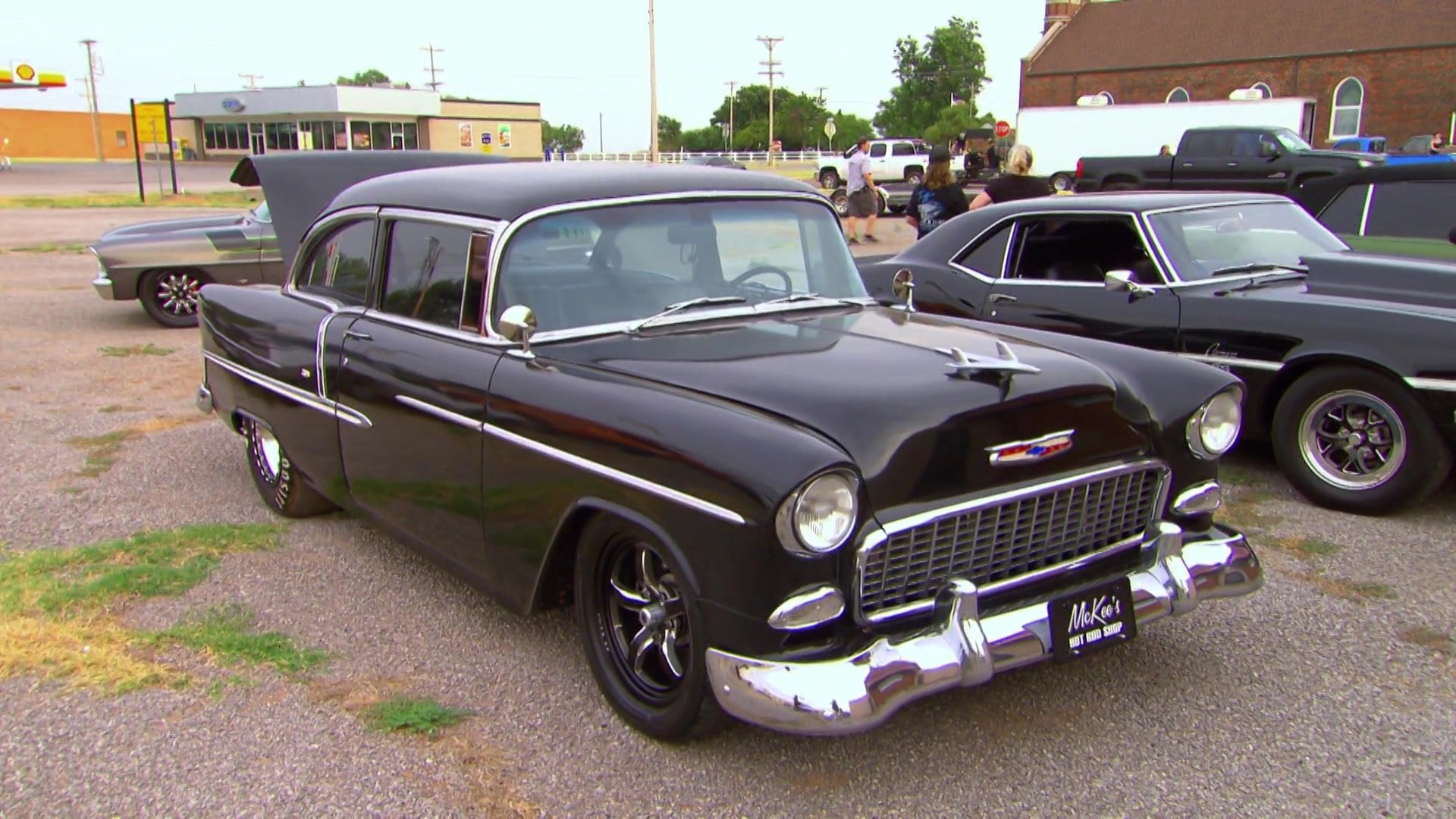 Street Outlaws S15E1 Small Tires, Big Stakes