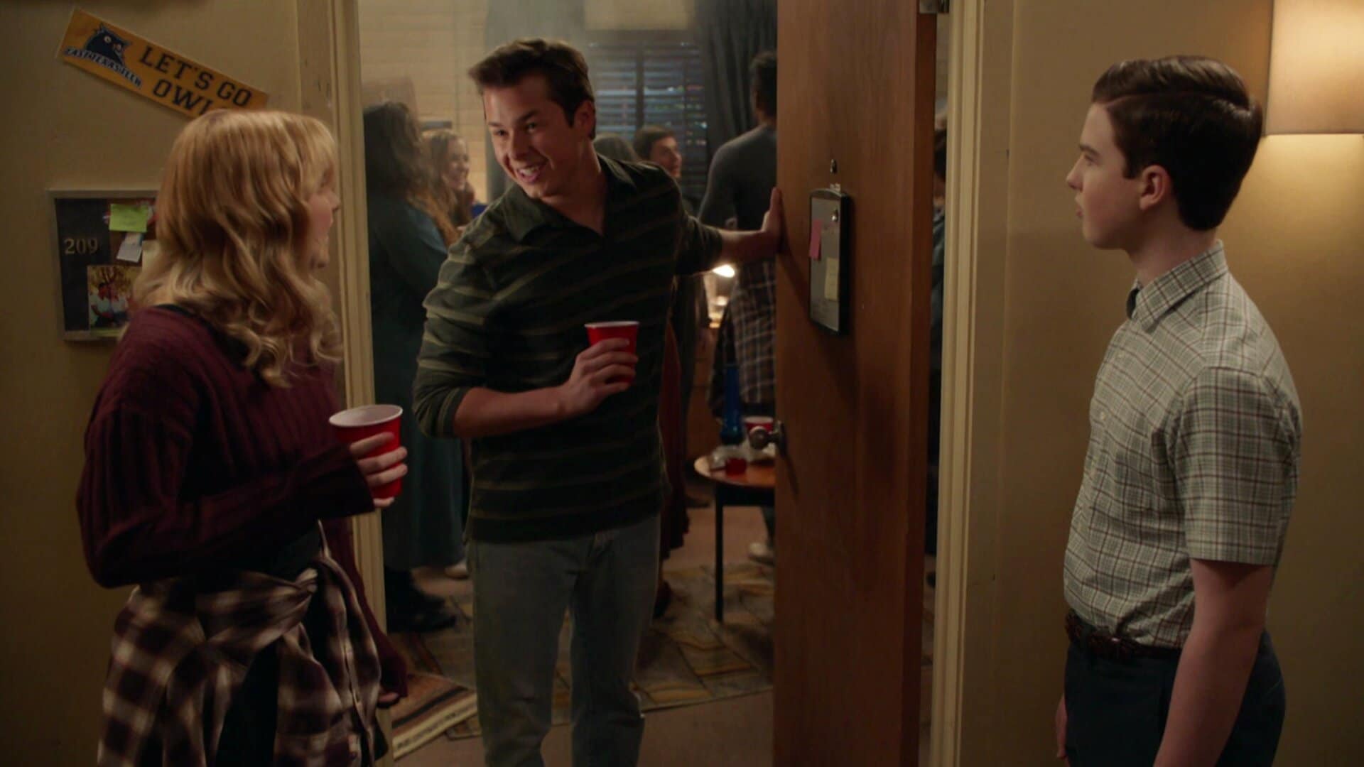 Young Sheldon S6E13 A Frat Party, A Sleepover And The Mother Of All Blisters