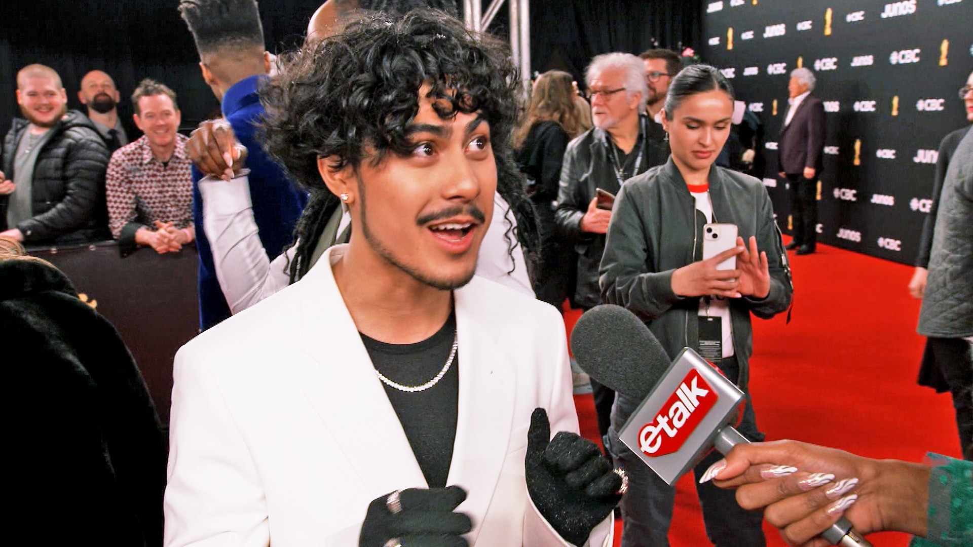 Etalk | S21:E113 | Preston Pablo is feeling ’like a celebrity’ for the