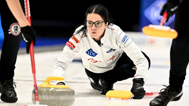 Women's World Curling Championship: Semifinal - Norway 8, Canada 5