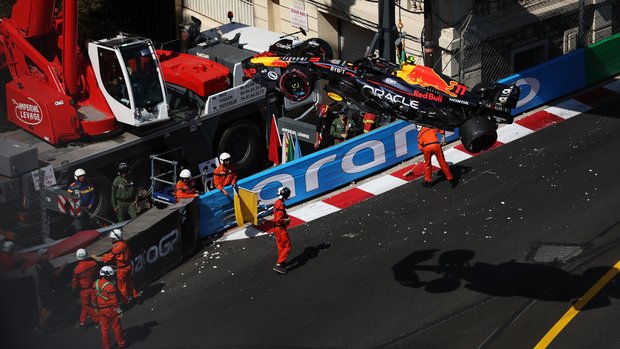 F1 rivals get a good look at Red Bull underside after Perez crash