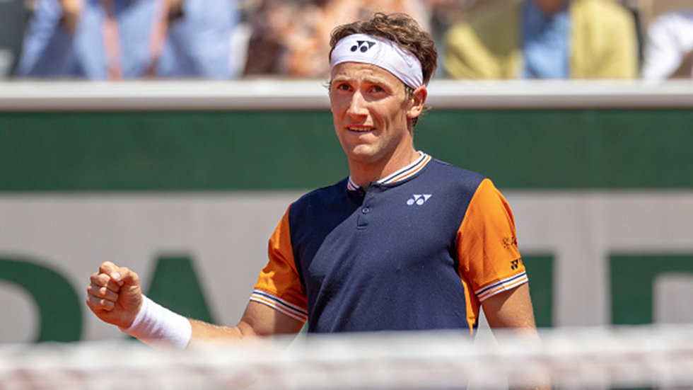 Ruud rolls past Ymer to claim opening round victory at Roland-Garros