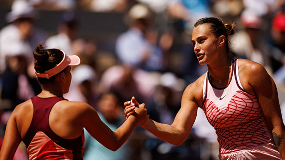 Sabalenka reaches the fourth round for the first time at Roland-Garros