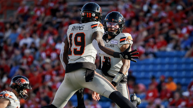 CFL Result: Hamilton Tiger-Cats Triumph Over Calgary Stampeders 22