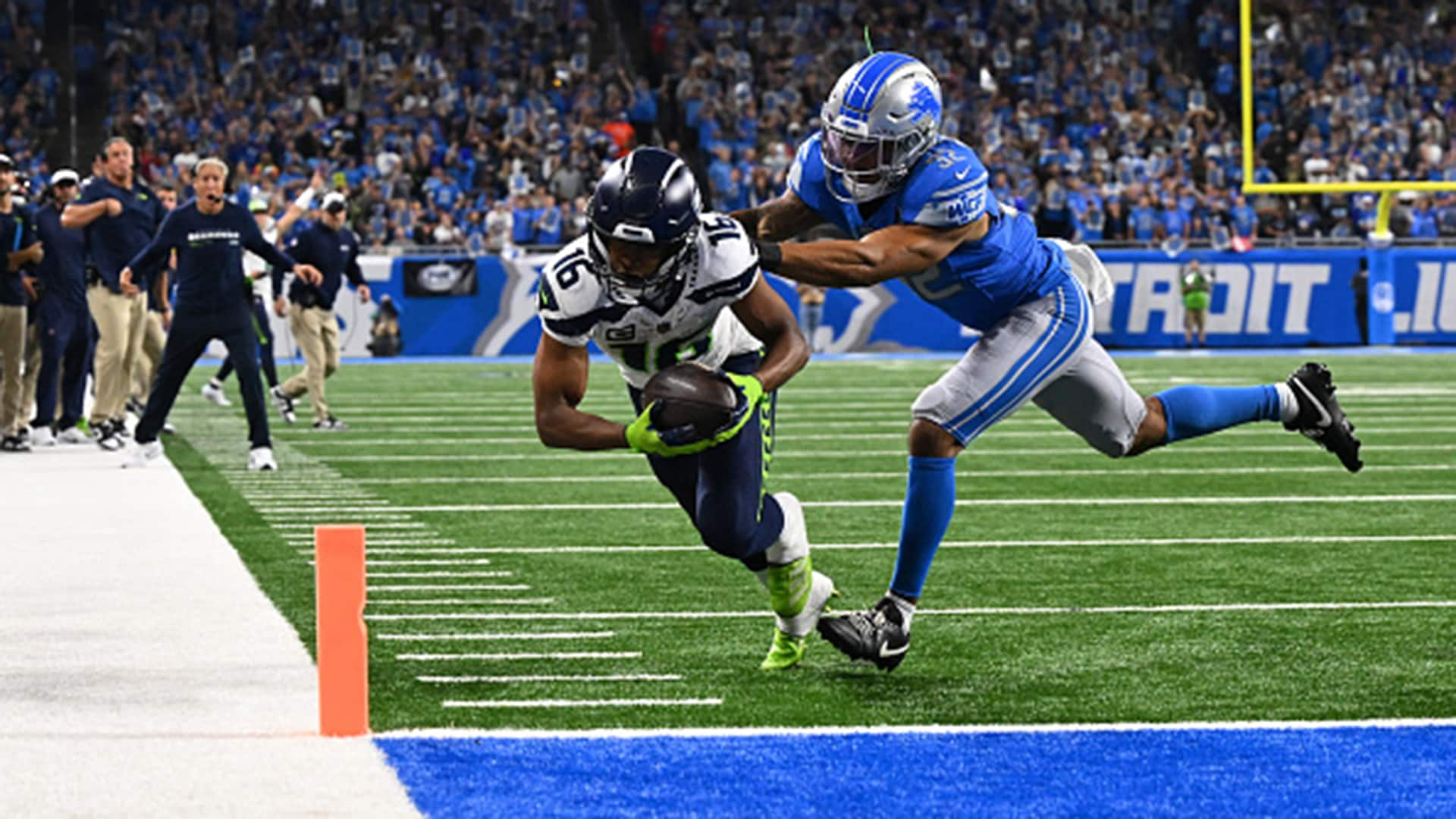 Geno Smith's 2nd TD pass to Tyler Lockett lifts Seahawks to OT win over  Lions