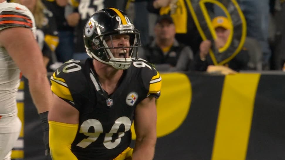 T.J. Watt's scoop-and-score lifts Steelers past Browns 26-22