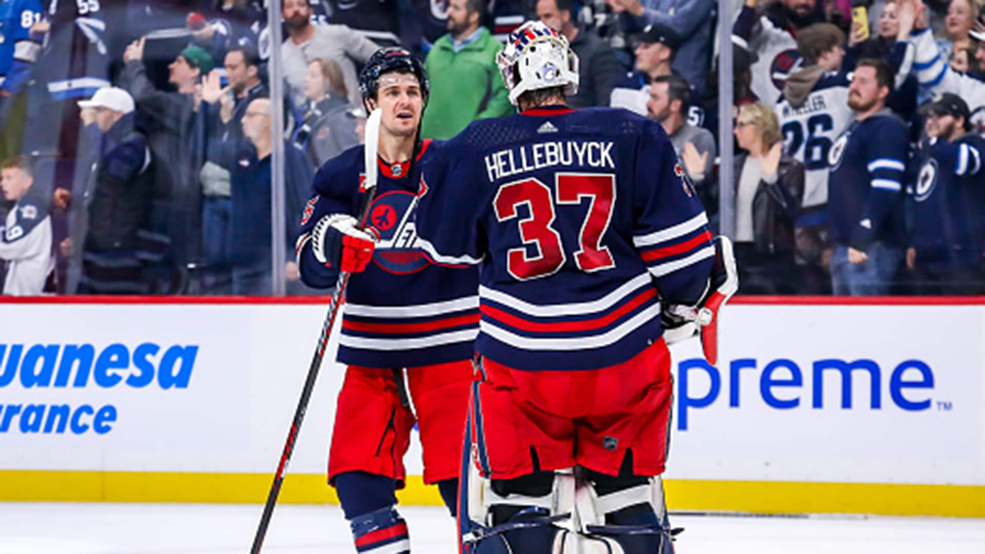 Report: Devils had conversation with Jets about Hellebuyck