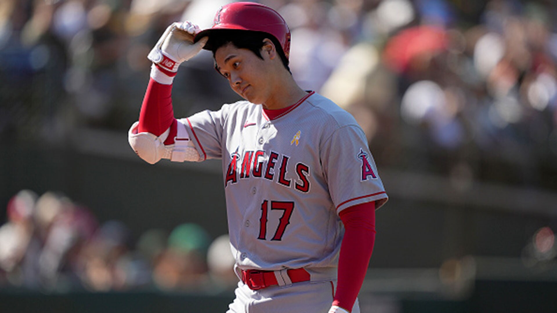 Angels News: Infielder Gio Urshela Hits IL with Pelvis Fracture - Los  Angeles Angels