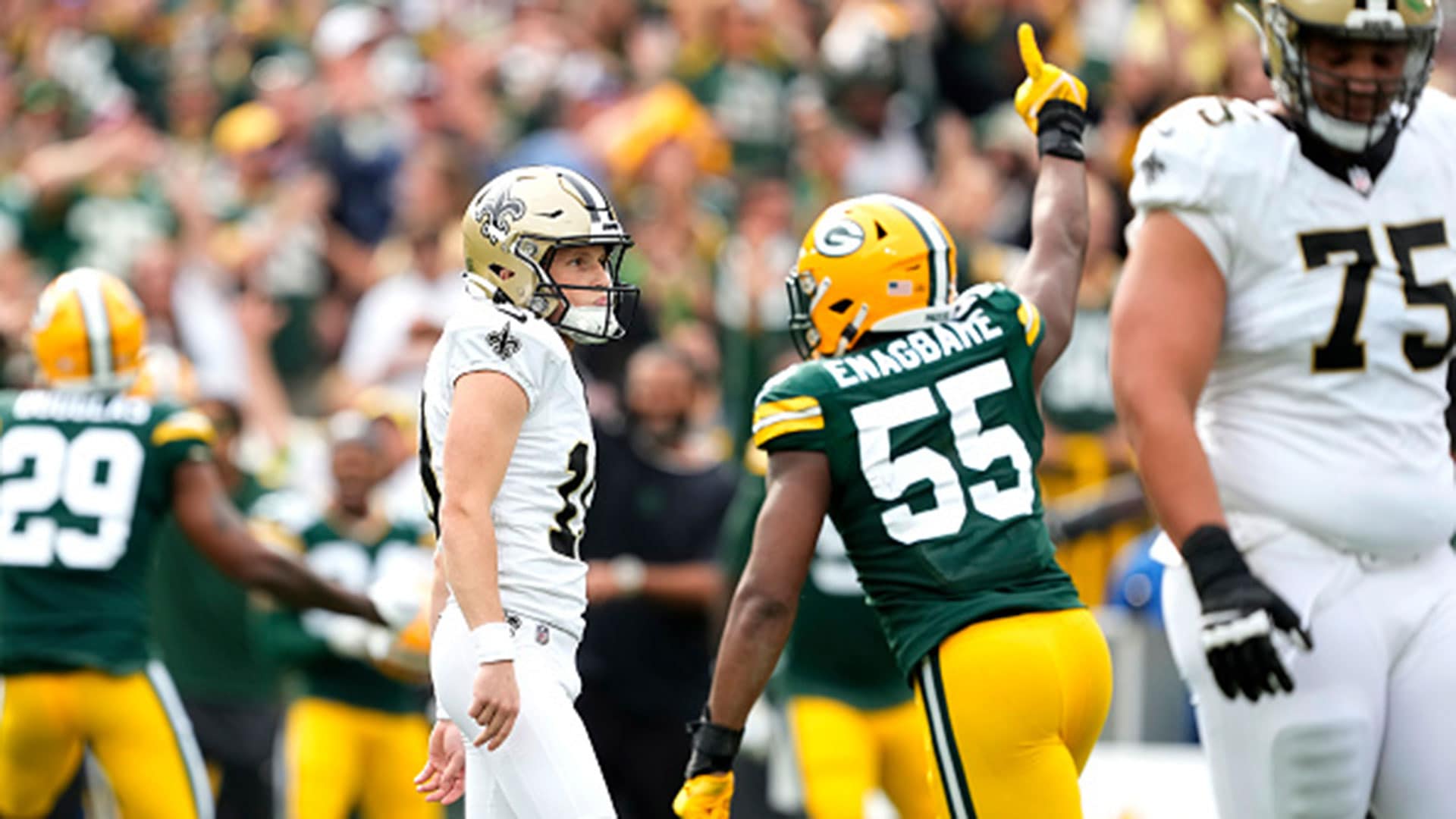 Jordan Love rallies Packers to 18-17 win after Saints lose Derek Carr to  shoulder injury