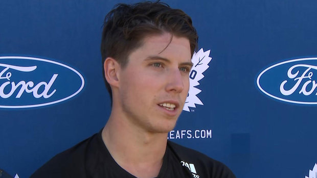 Marner gloats about his fielding after his baseball swing was chirped