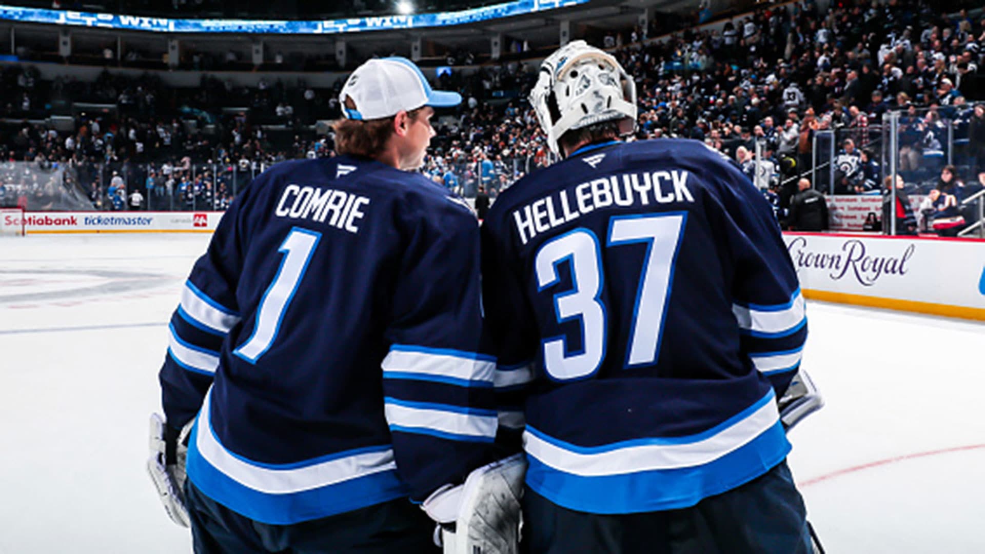 Should the Jets be giving Hellebuyck more rest?