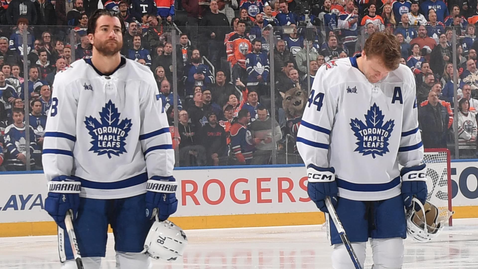 Maple Leafs' Keefe, Sabres' Granato fined $25k each for bench