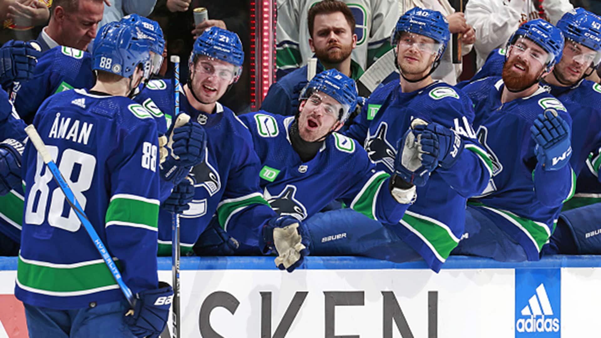 we-re-showing-more-maturity-the-last-few-games-tocchet-on-canucks