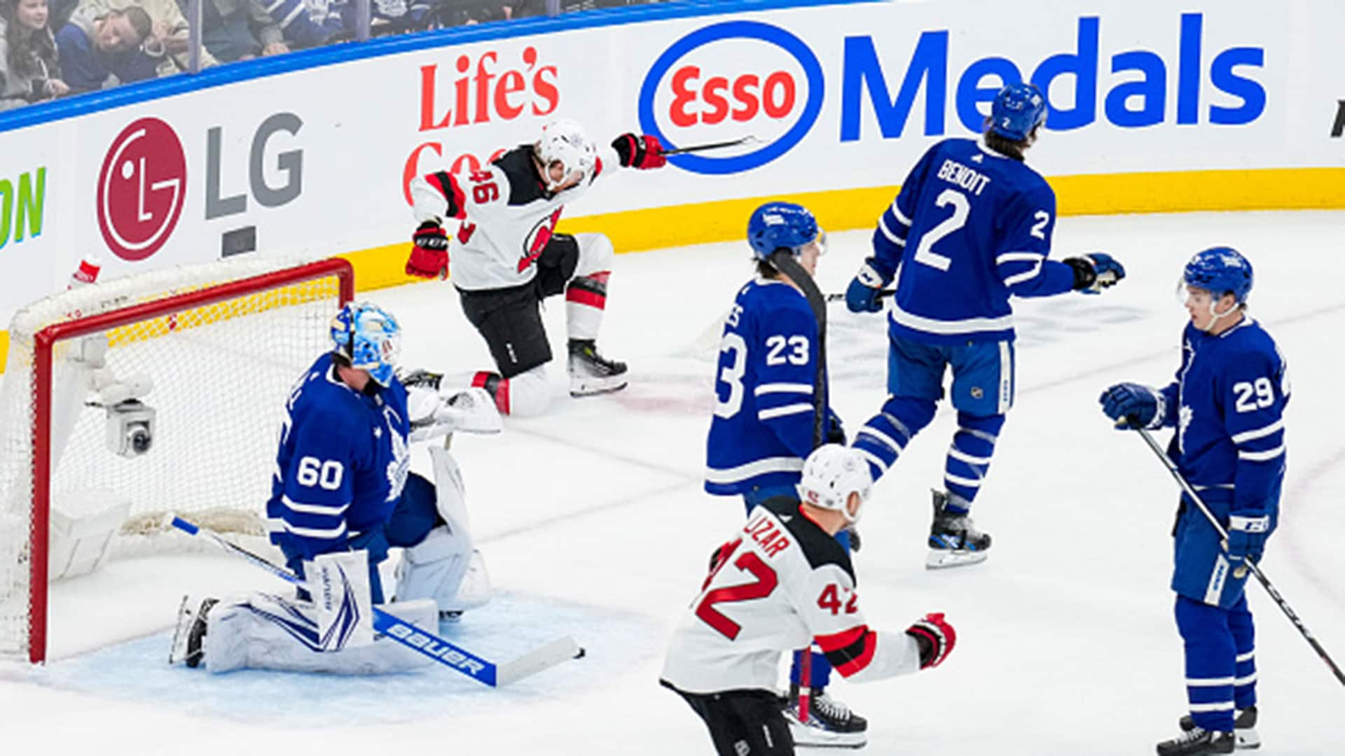 Jake Allen shines early, New Jersey Devils down Toronto Maple