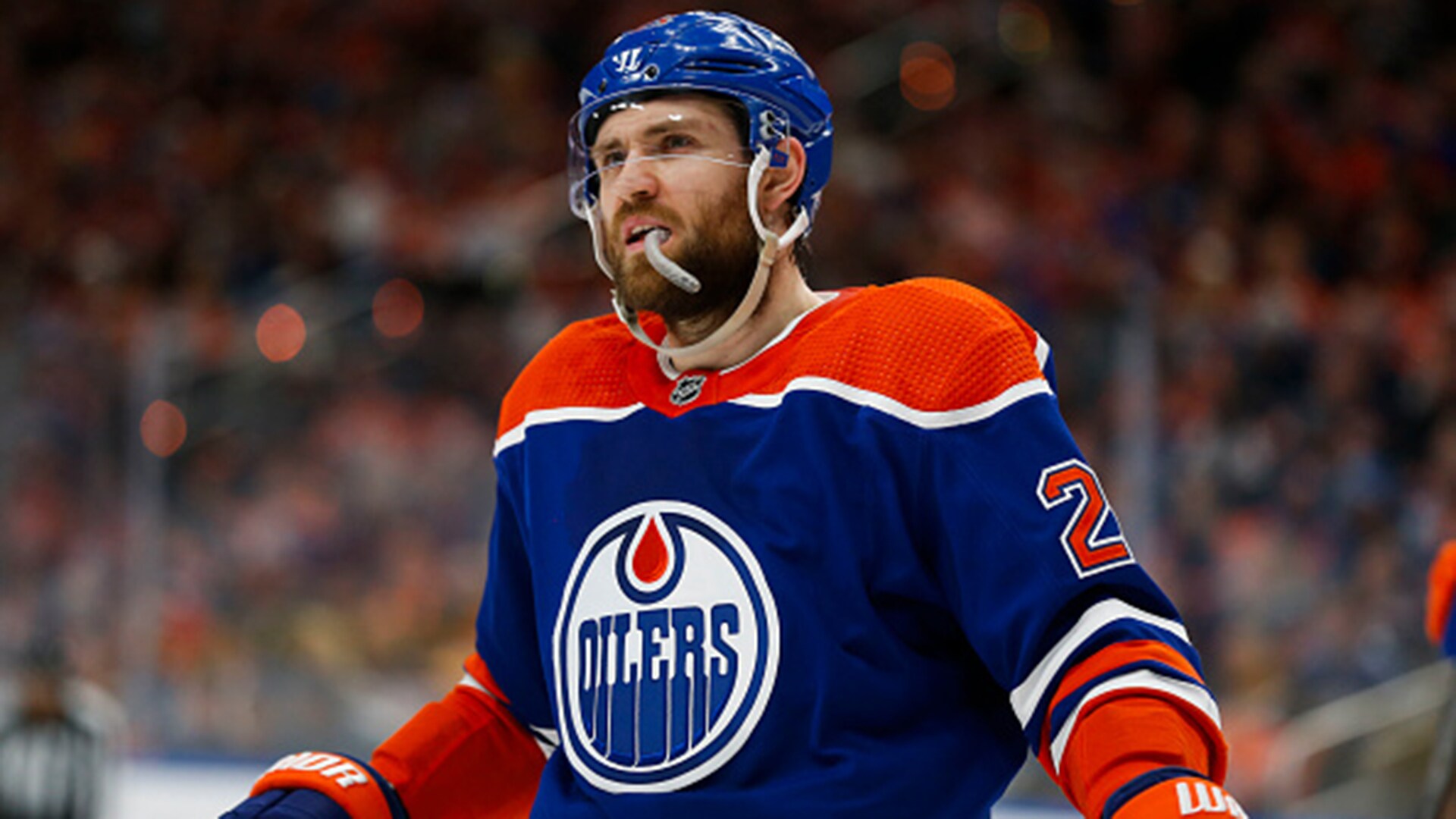 Bowman calls Draisaitl extension a top priority: 'I want Leon to be an Oiler for life'