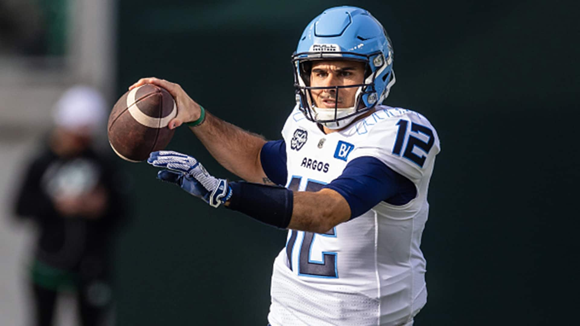 Argos coach Dinwiddie hopes to have QB Kelly back practicing within next  few weeks