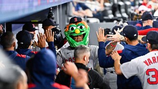 MLB: Red Sox 10, Blue Jays 2