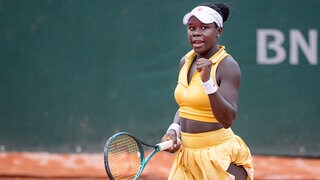 Canadian teenager Mboko advances to third round at Roland-Garros with win over Lys