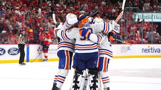 How was Edmonton able to pull off shocking comeback win in Game 4?