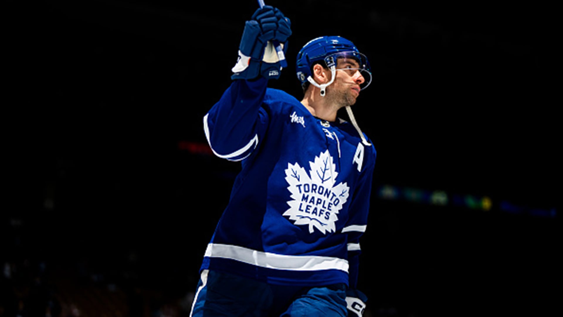 Will threat of losing Tavares make Maple Leafs raise offer?